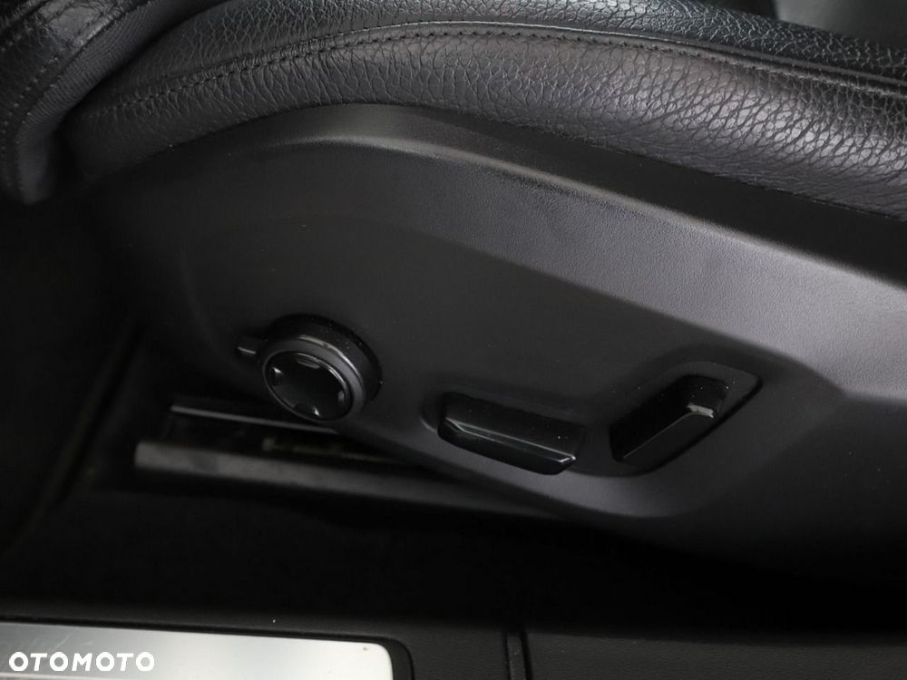 Volvo V90 T6 Recharge AWD Geartronic Inscription Expression - 38