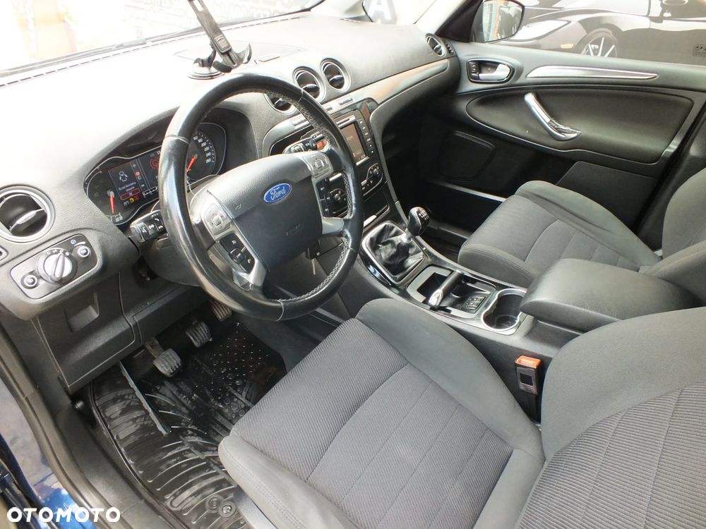 Ford Galaxy 1.6 T Platinium X (Titanium) - 9