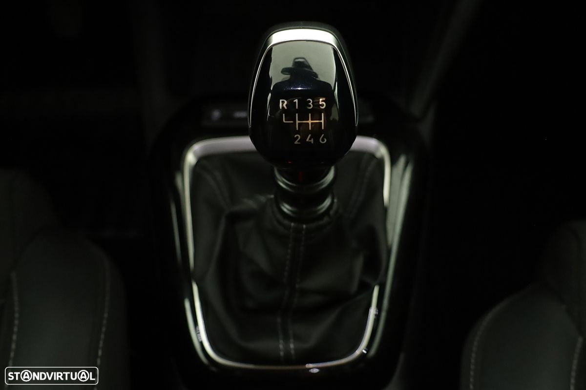Opel Corsa 1.2 T GS - 15
