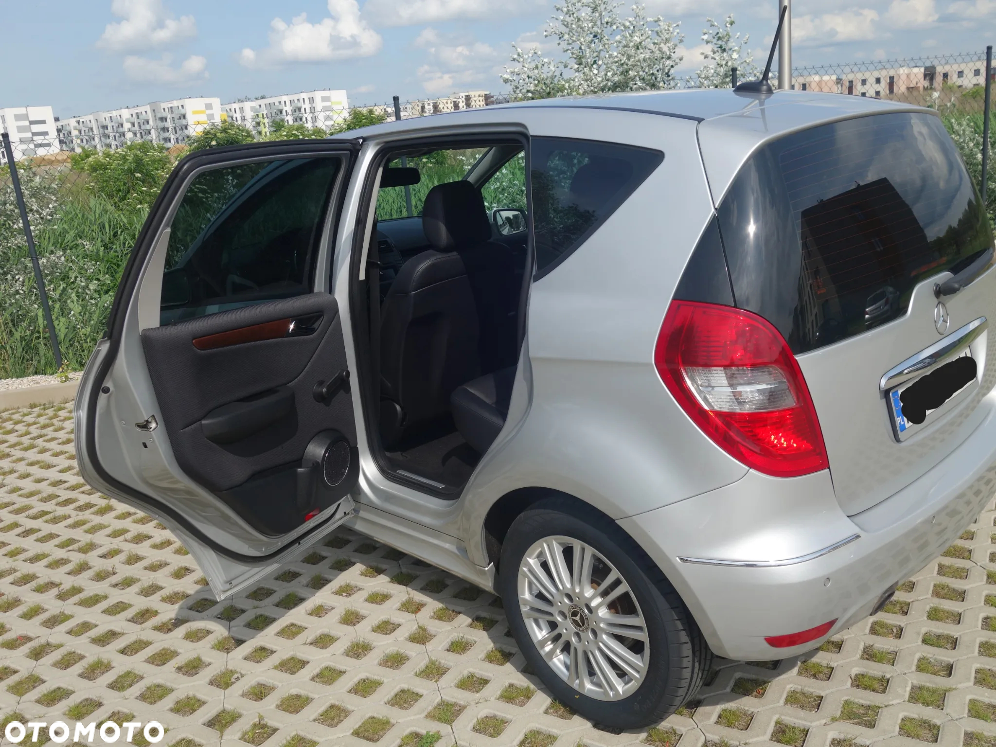 Mercedes-Benz Klasa A 180 Elegance EU5 - 11