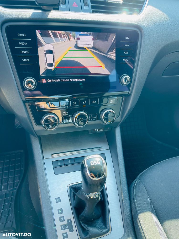 Skoda Octavia 1.0 TSI DSG Style - 5