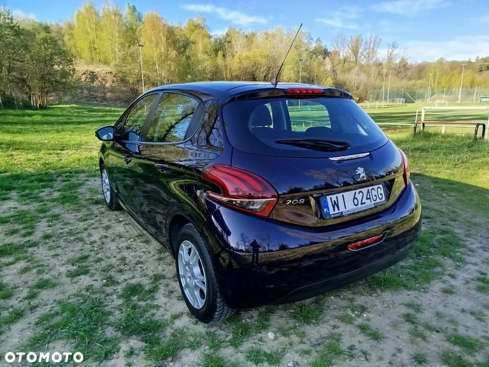 Peugeot 208 1.6 BlueHDi Active S&S - 11