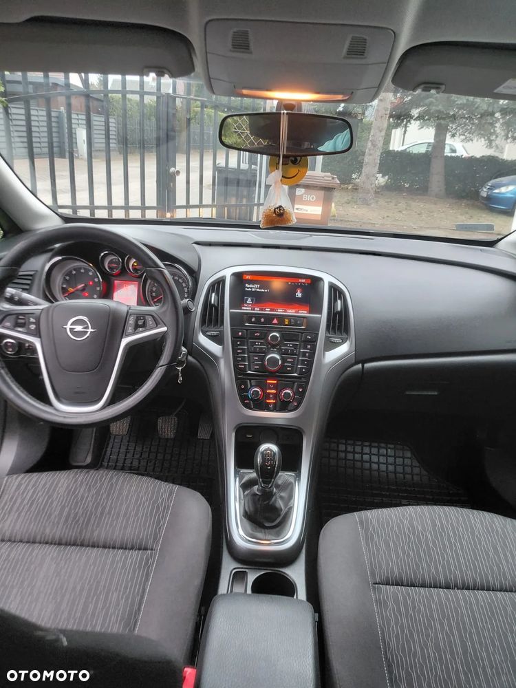 Opel Astra 1.4 T Active EU6 - 7
