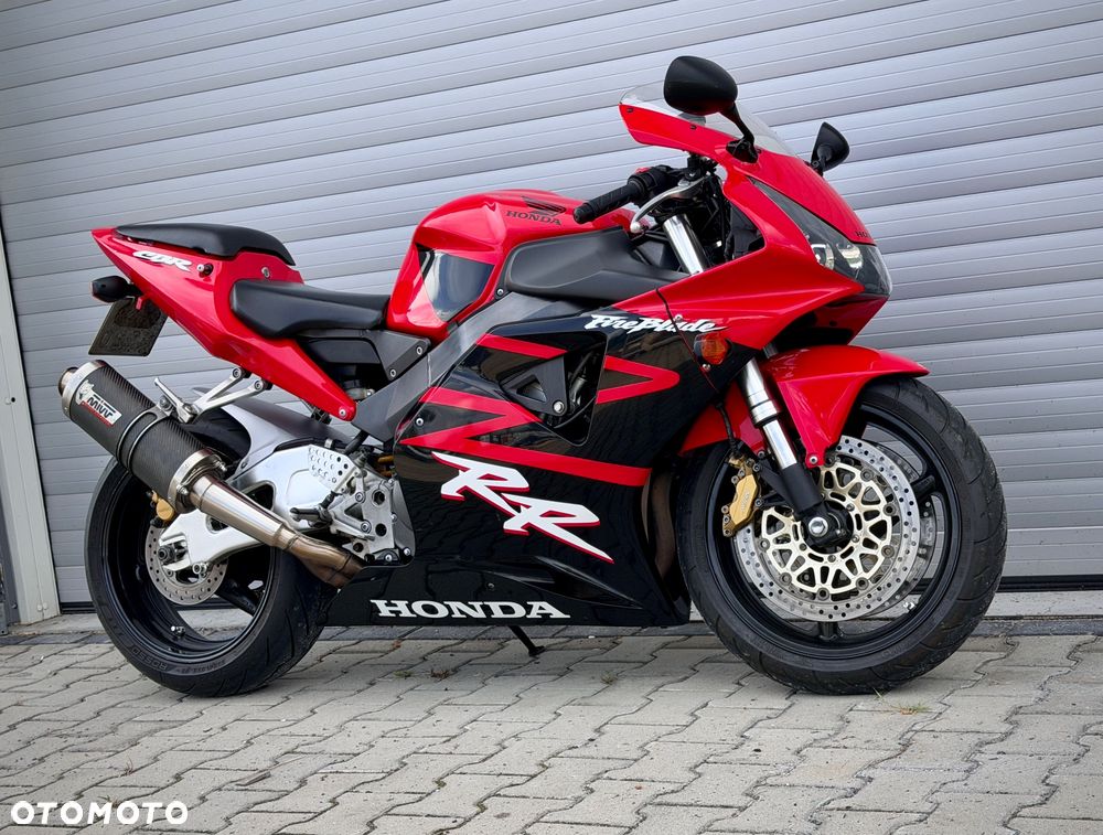 Honda CBR - 1