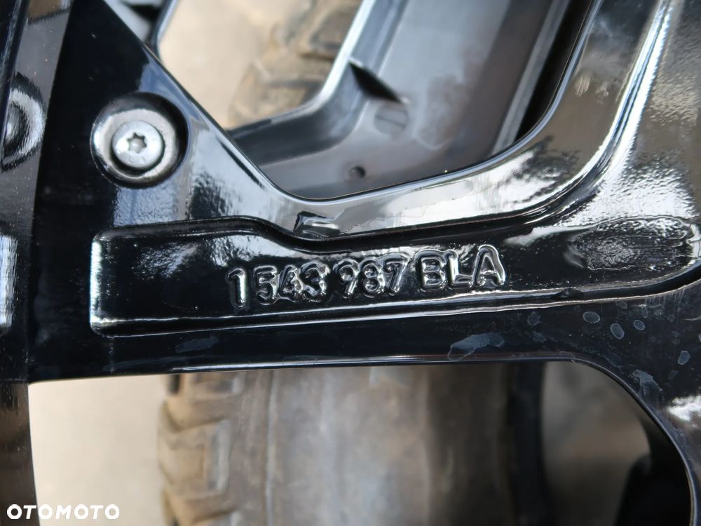 W7 Felga BMW XM G09 1543987 10x21et21 - 7