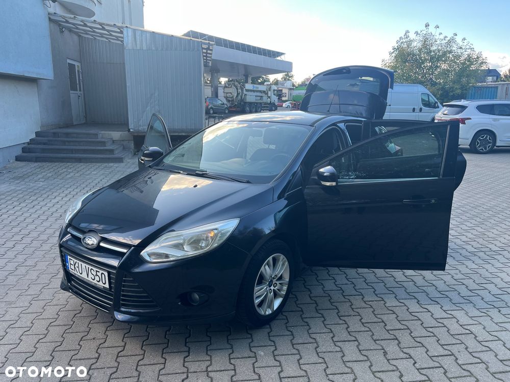 Ford Focus 1.6 Edition - 17