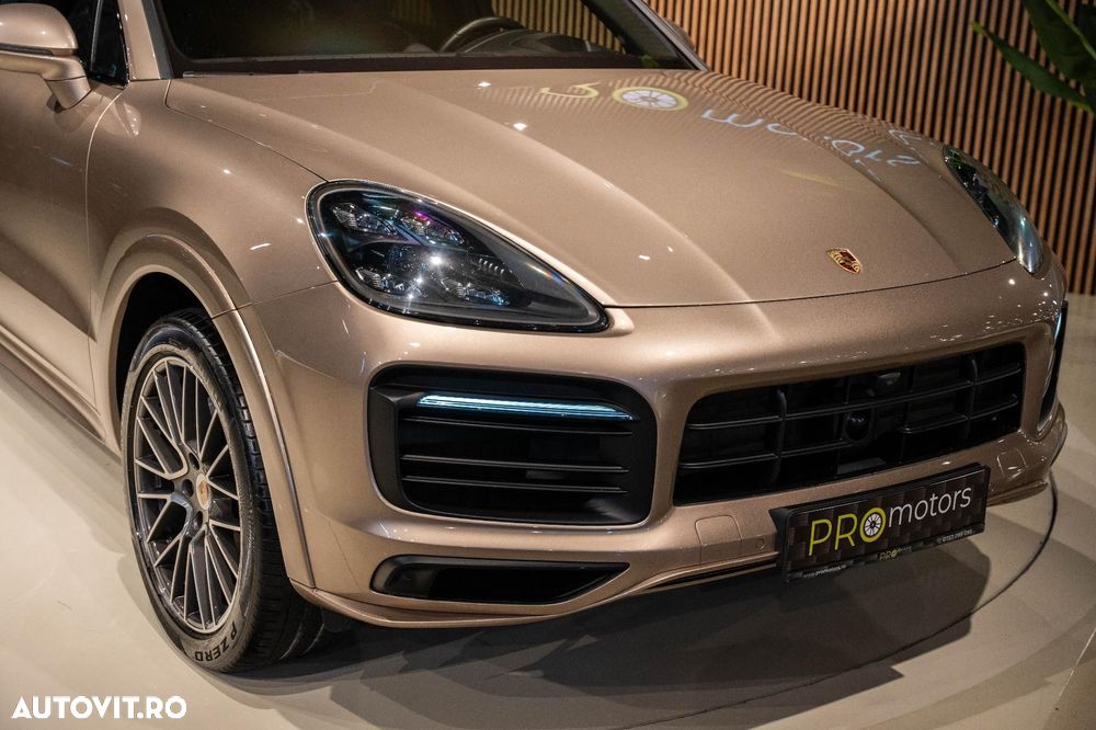 Porsche Cayenne Standard - 4
