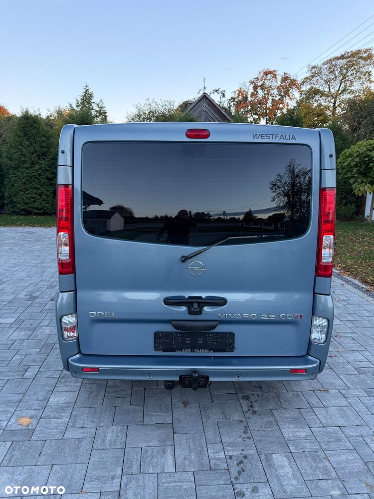 Opel Vivaro - 12