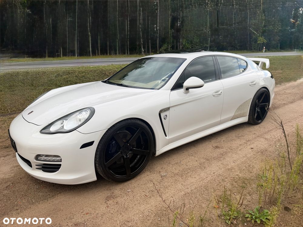 Porsche Panamera 4 PDK - 13
