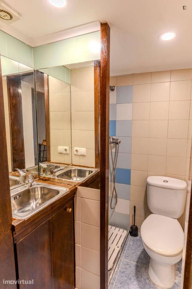 Apartamento com 1 quartos - localizado em Arroios Lisbon - Grande imagem: 2/13