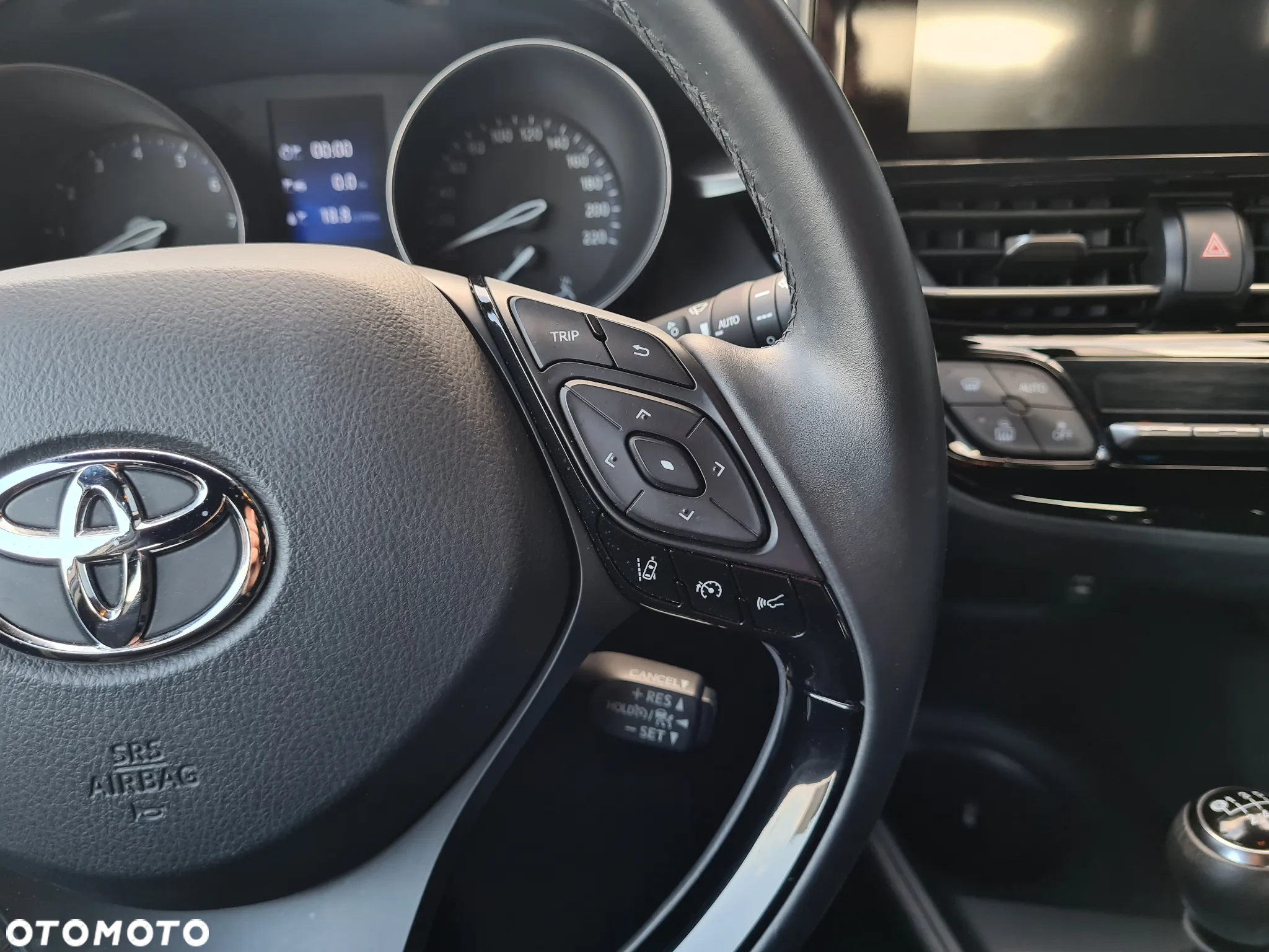 Toyota C-HR 1.2 T Comfort - 12