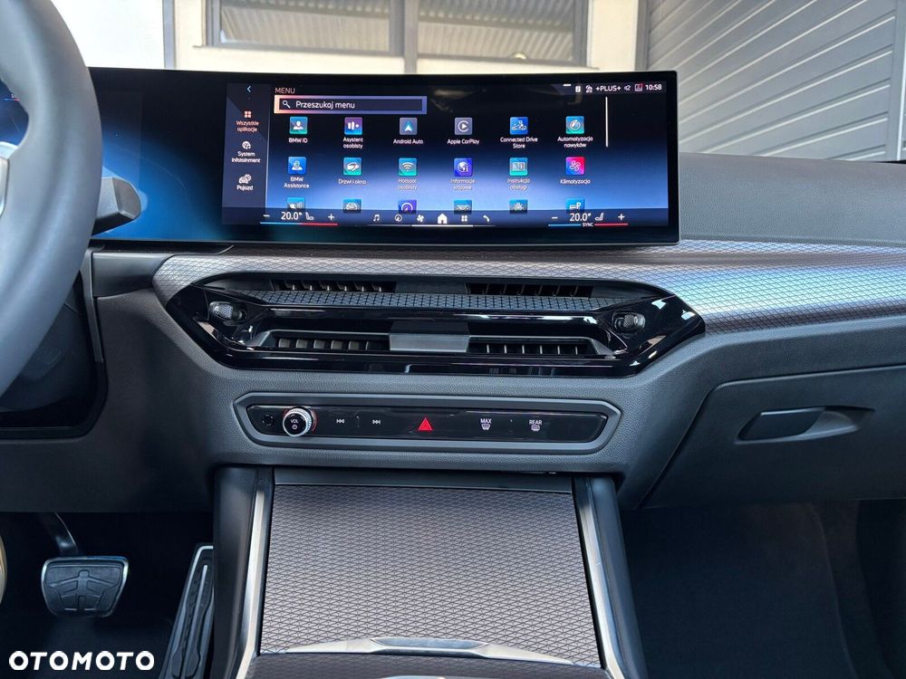 BMW Seria 3 330i xDrive M Sport sport - 22