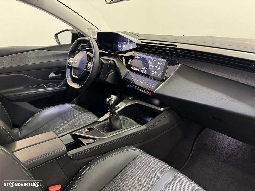 Peugeot 308 1.2 PureTech Allure - 13