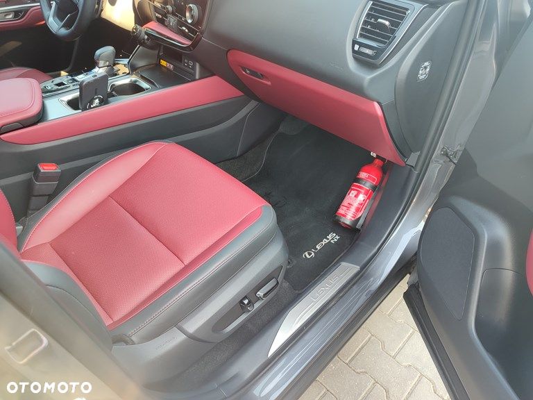 Lexus NX 350h Prestige AWD - 14