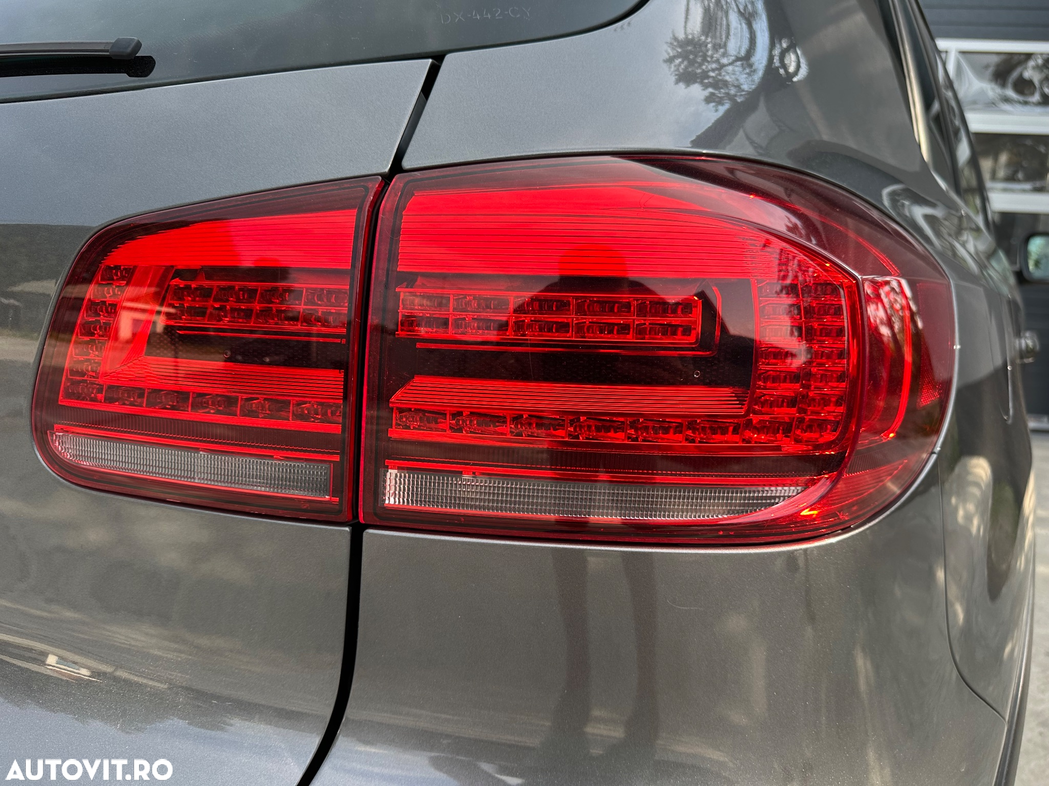 Volkswagen Tiguan - 19