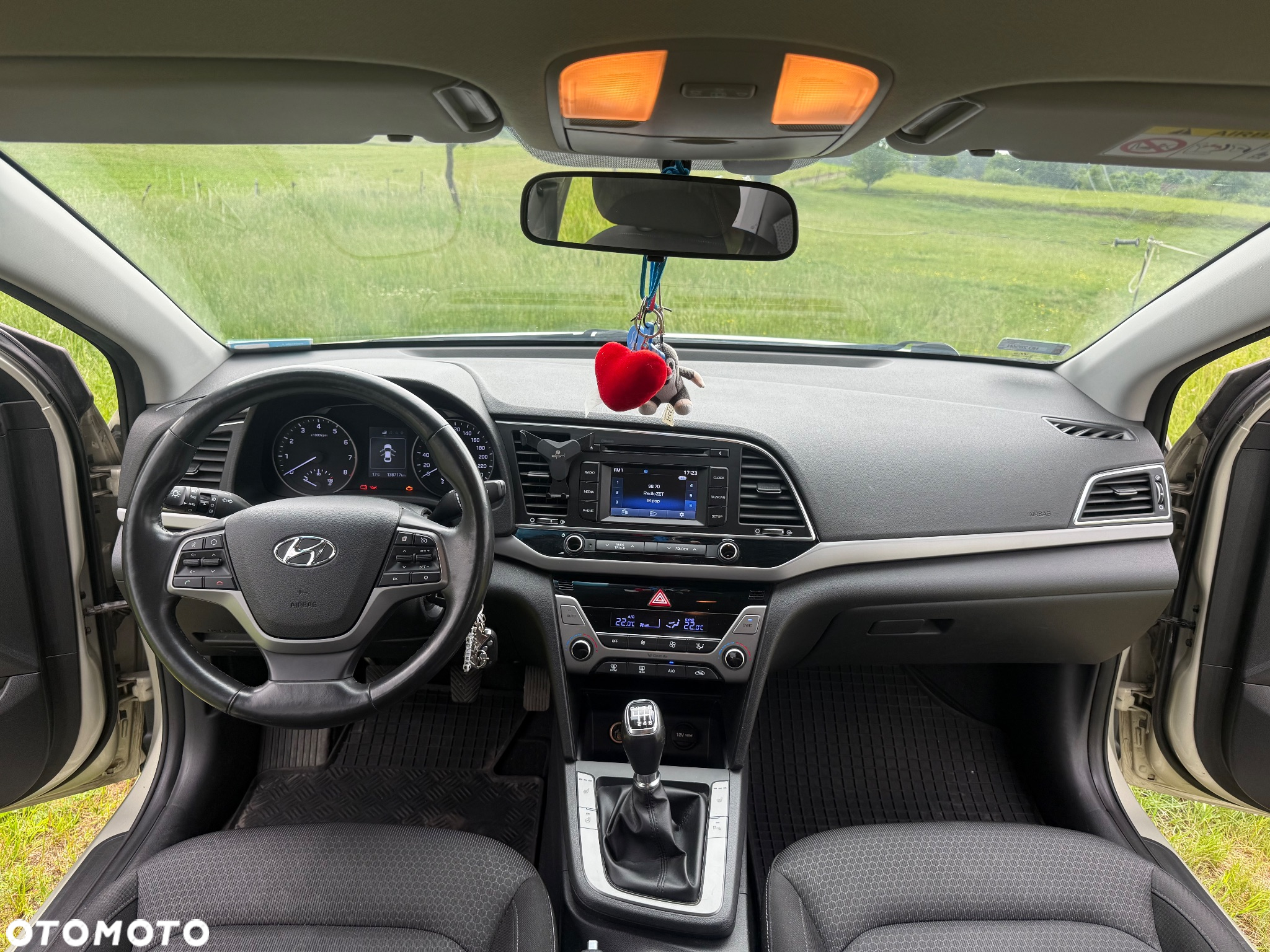 Hyundai Elantra 1.6 Premium - 21