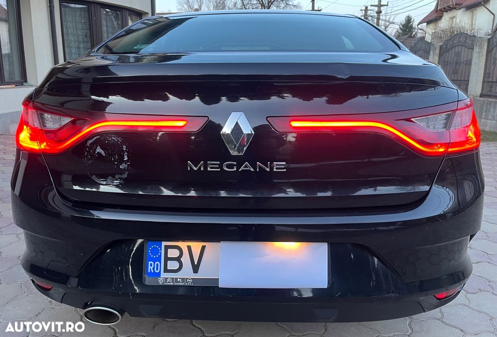 Renault Megane TCe GPF Life - 10