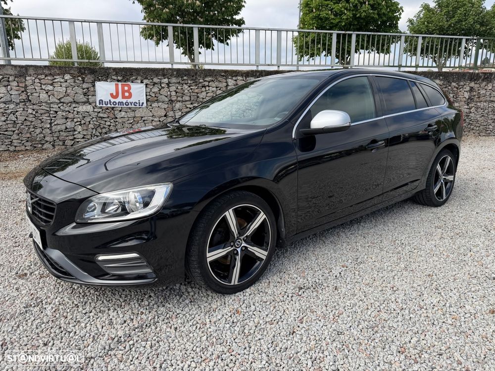 Volvo V60 2.0 D3 R-Design - 1