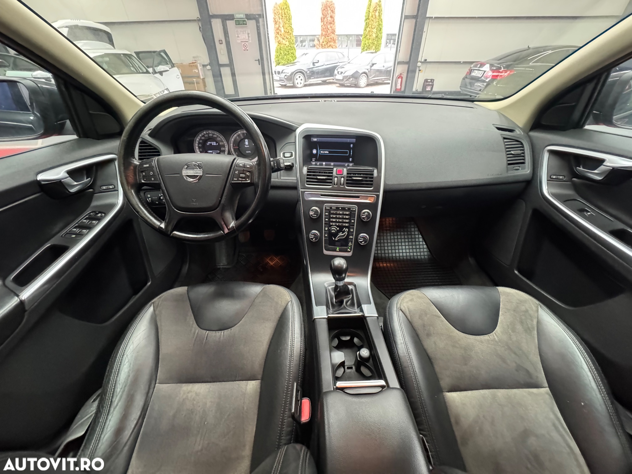Volvo XC 60 - 12