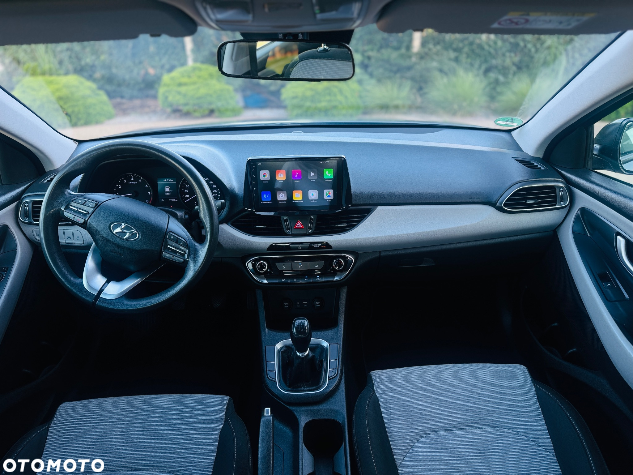 Hyundai i30 1.4 Premiere Comfort - 14