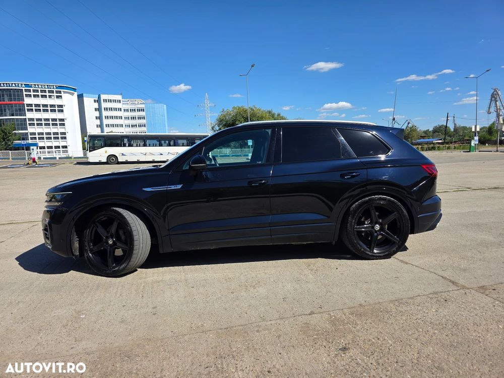 Volkswagen Touareg V6 TDI R-Style - 3