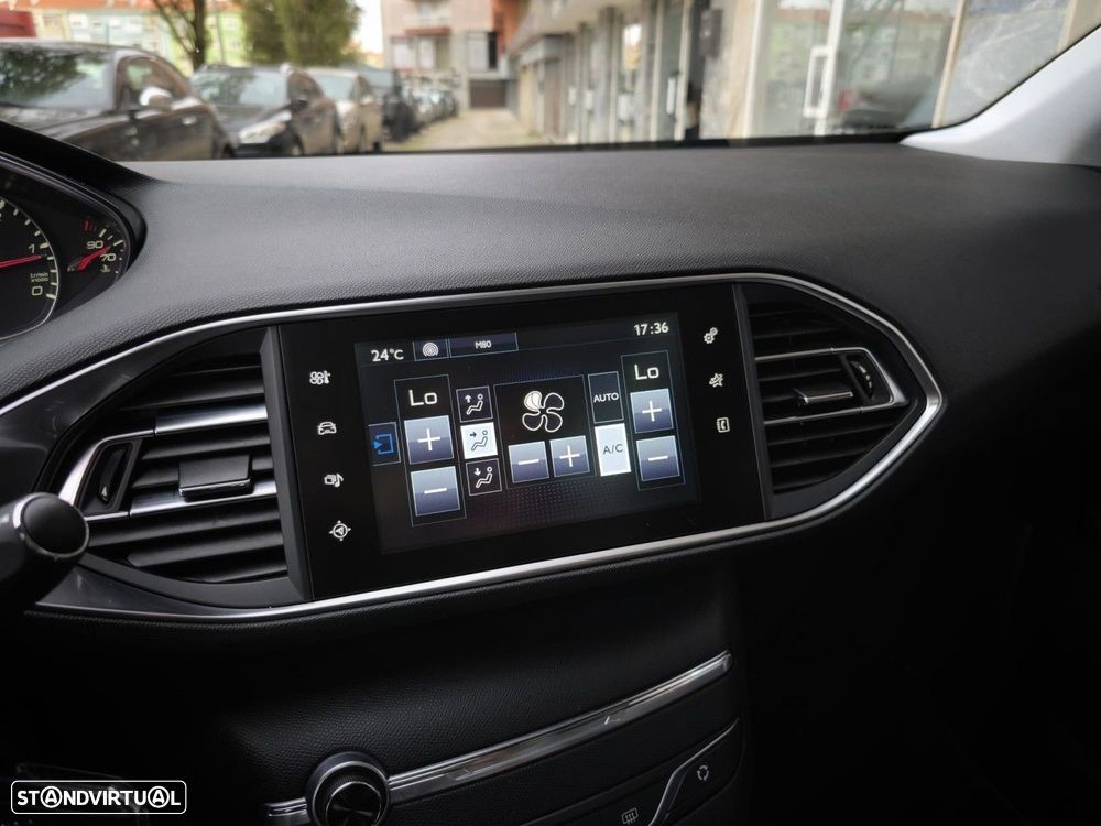 Peugeot 308 SW 1.6 BlueHDi Style J17 - 19