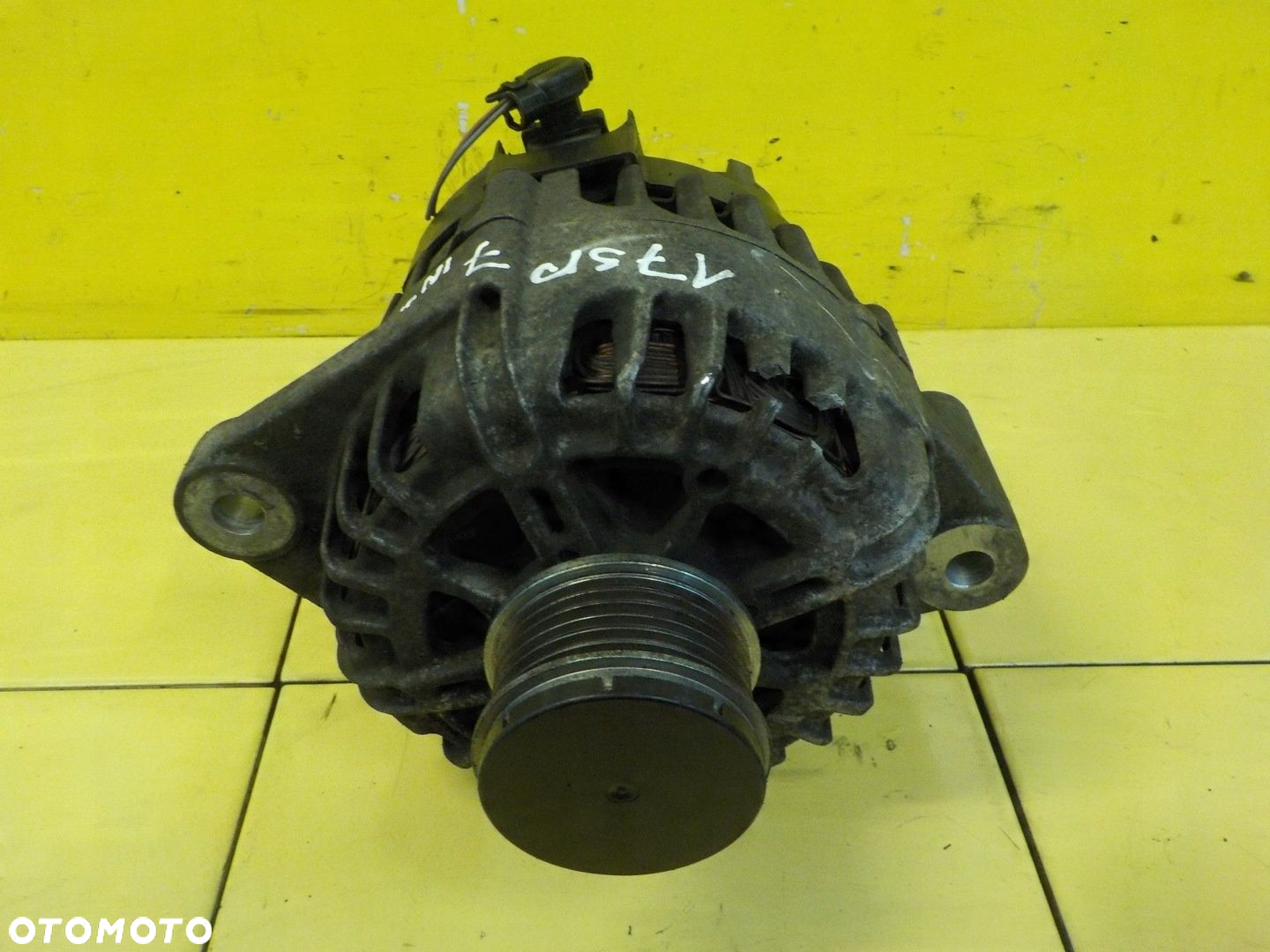 OPEL INSIGNIA ASTRA ZAFIRA 2.0 CDTI 13r 160KM A20DTH alternator 13588306 - 2