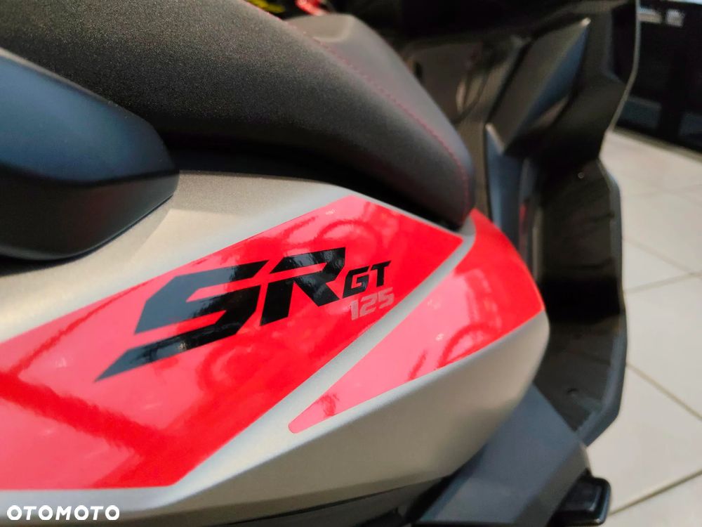 Aprilia SR - 17