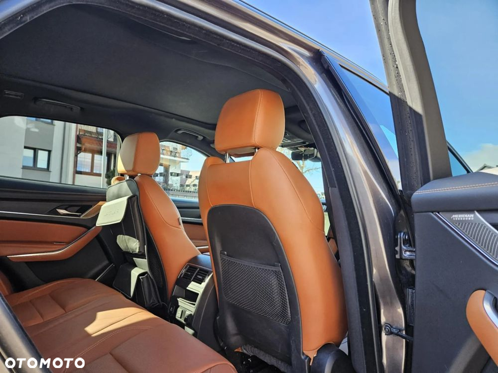 Jaguar F-Pace 2.0 P400e PHEV AWD R-Dynamic Black - 9