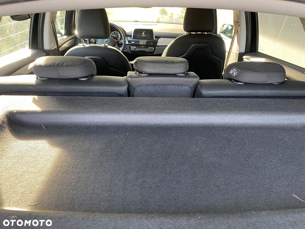 BMW Seria 2 216d Active Tourer - 6