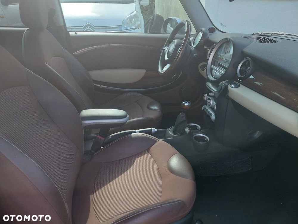 MINI Clubman - 15
