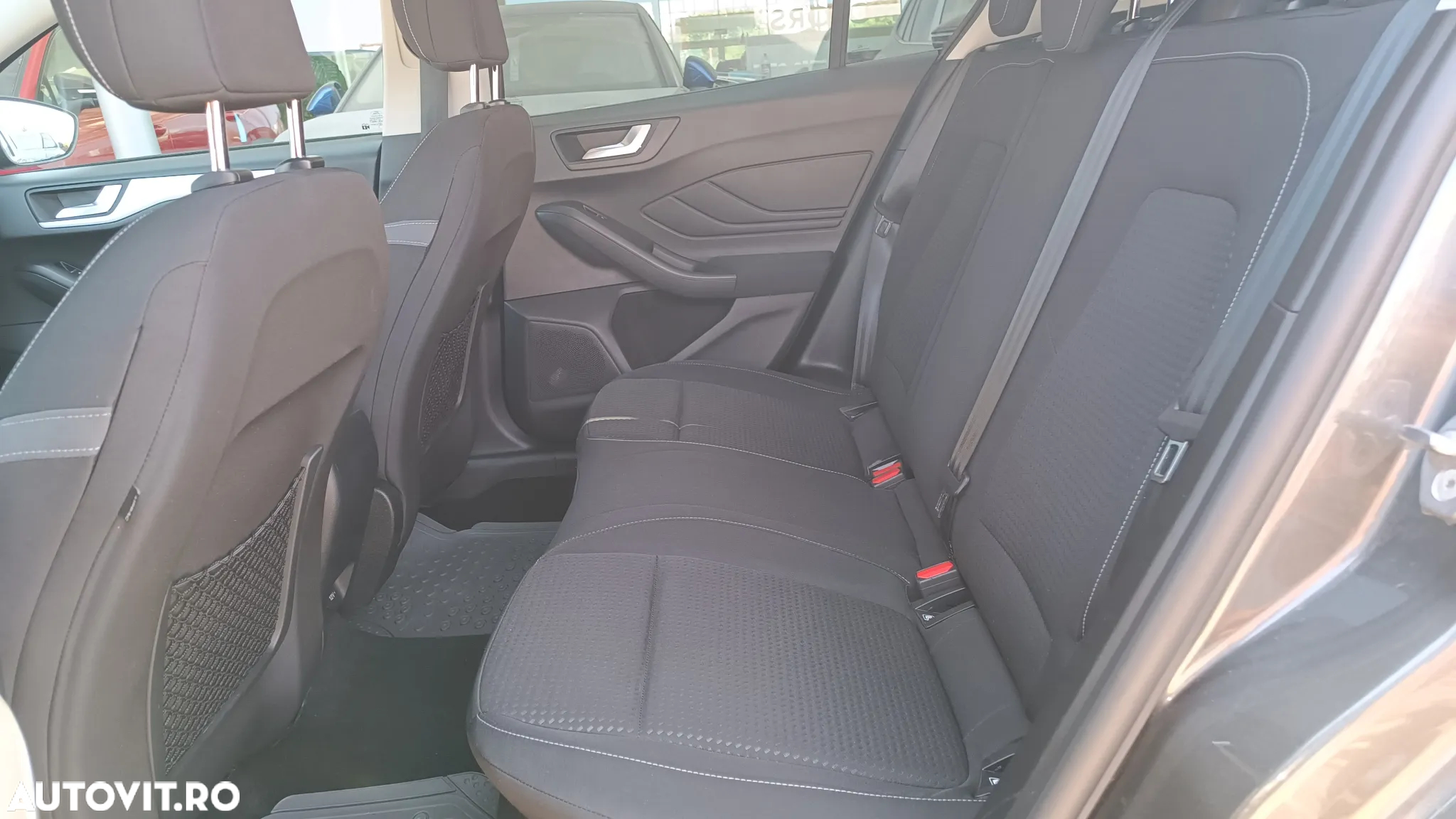 Ford Focus 1.0 EcoBoost Trend - 23
