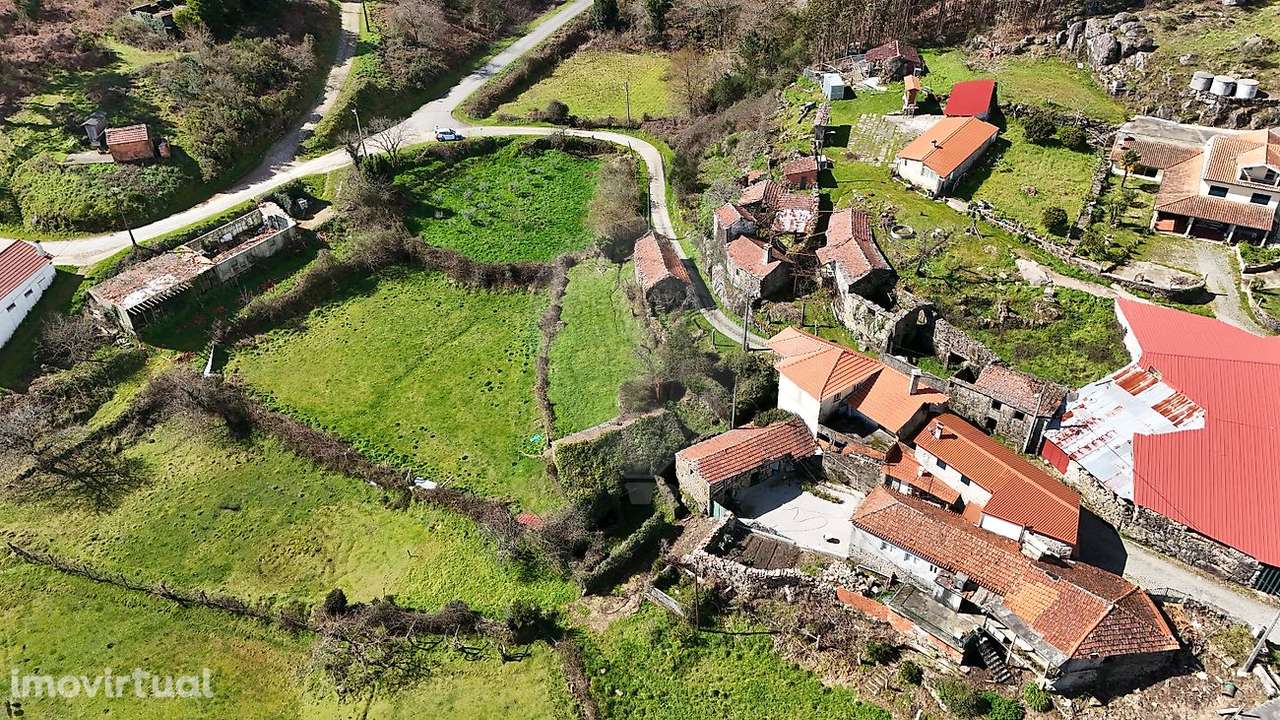 Moradia T4 para venda - Grande imagem: 3/19