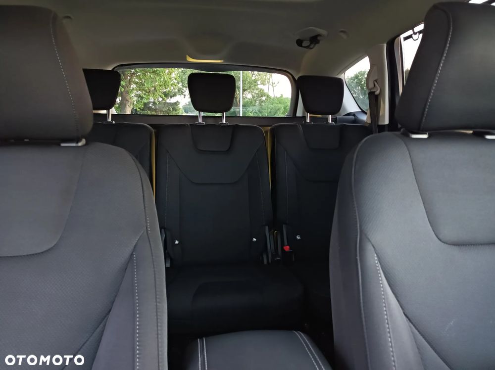 Ford S-Max 2.0 TDCi Titanium PowerShift - 11