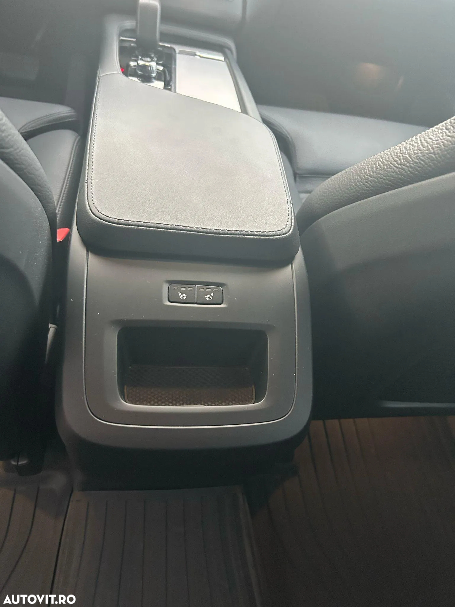 Volvo XC 90 B5 MHEV AWD 7 locuri Plus Bright - 14