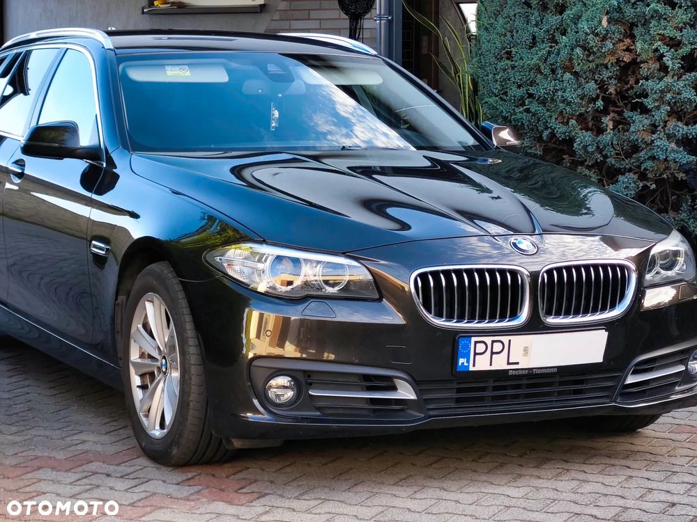 BMW Seria 5 520d xDrive - 1
