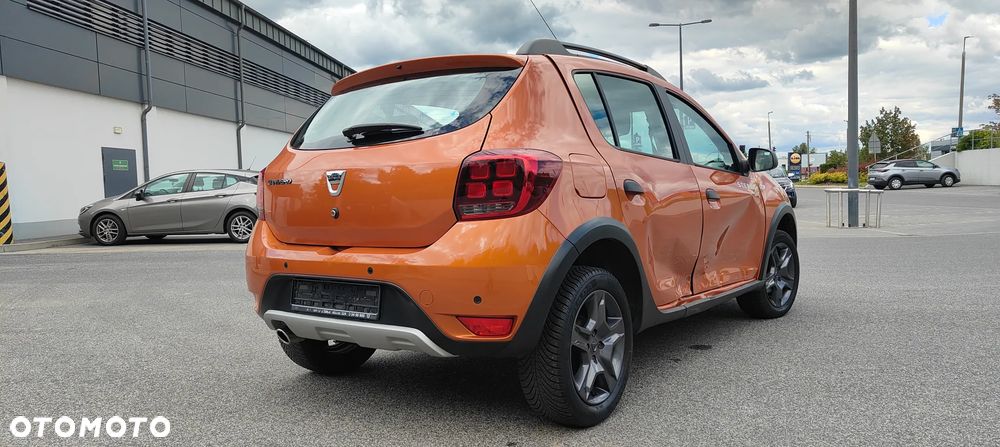 Dacia Sandero Stepway TCe 90 Prestige - 17