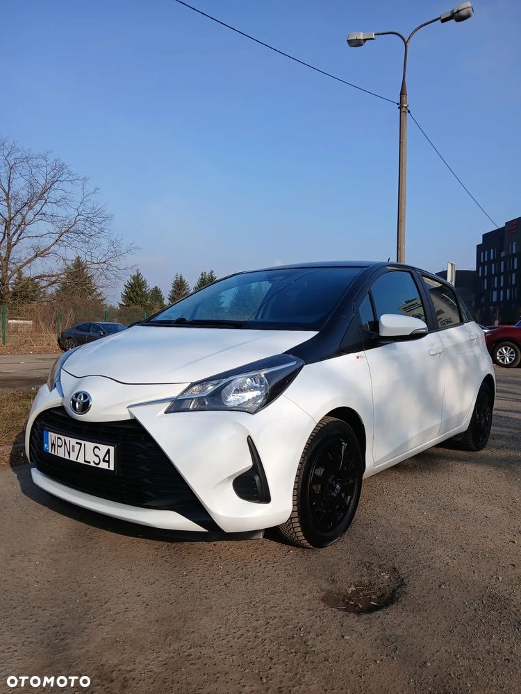 Toyota Yaris 1.0 Life EU6 - 10