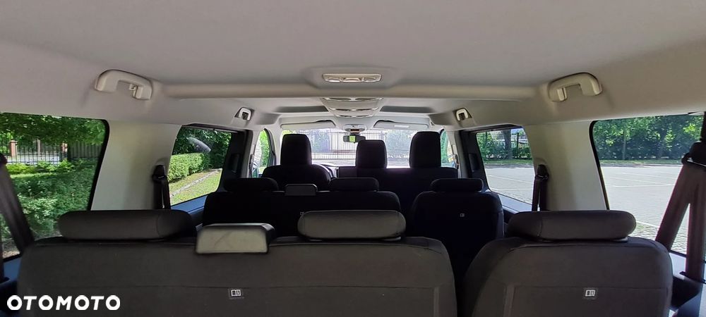 Peugeot Traveller 2.0 BlueHDi Long Active - 9