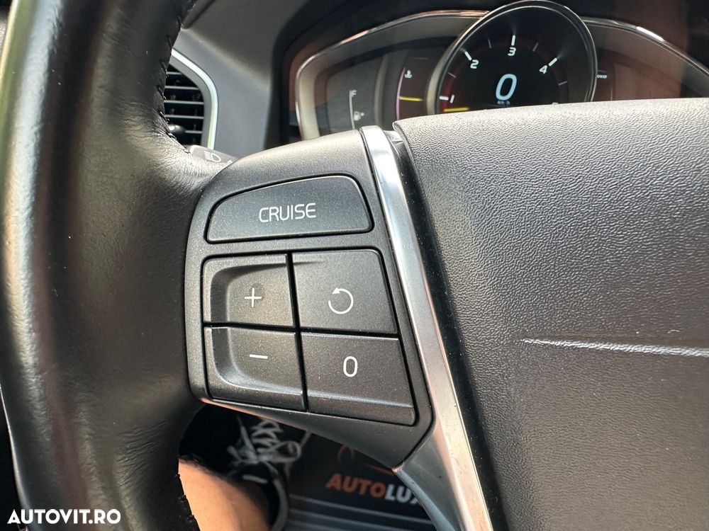 Volvo XC 60 - 20