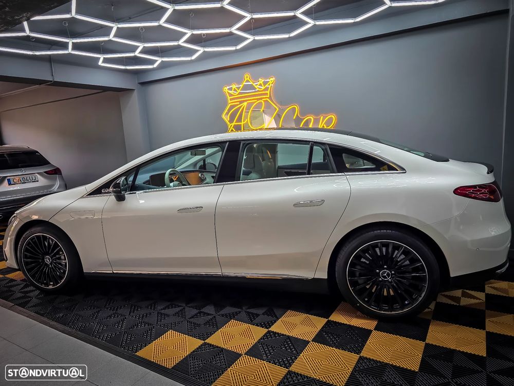 Mercedes-Benz EQE SUV 300 - 12