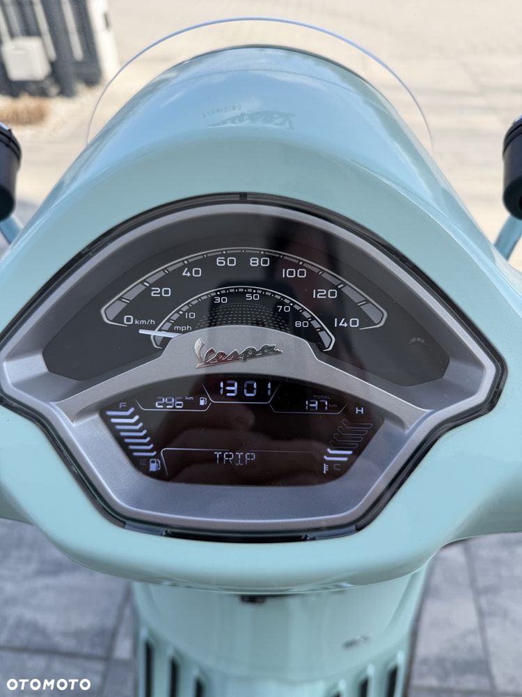 Vespa Primavera - 11
