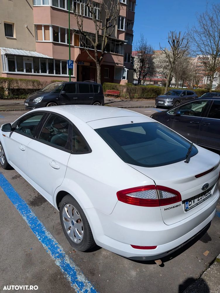 Ford Mondeo - 4