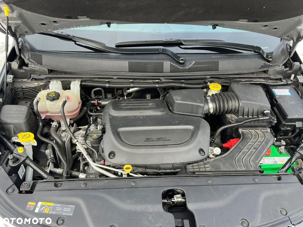 Chrysler Pacifica - 25