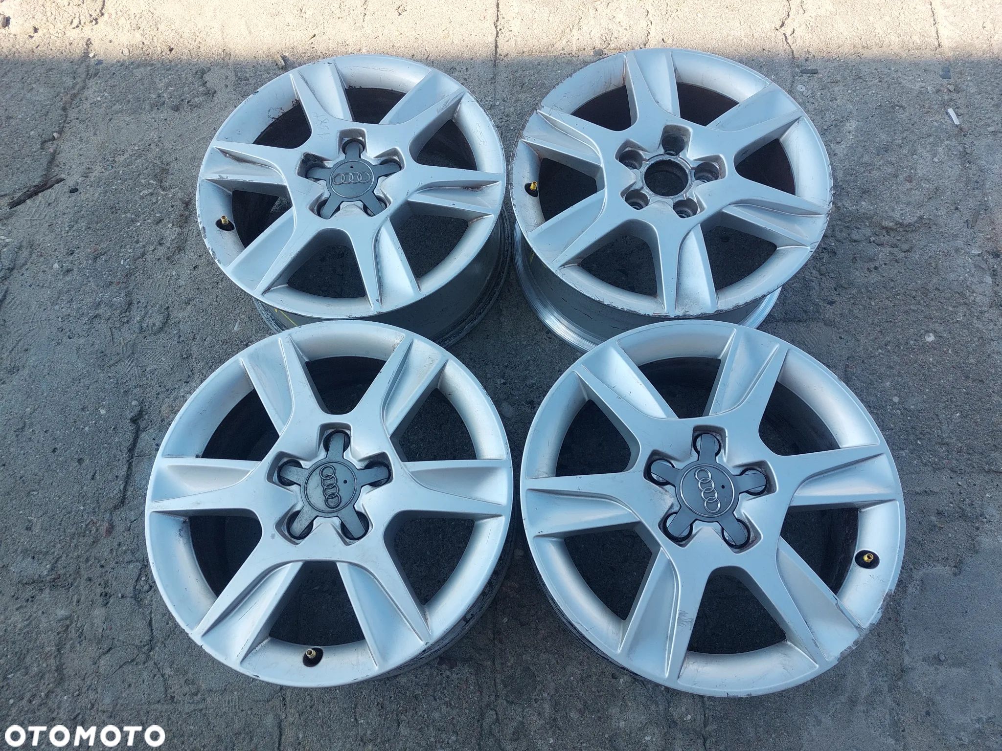 AUDI A3 8P FELGI ALUMINIOWE R16 6.5J ET50 5X112 ORYGINAŁ PROSTE - 1