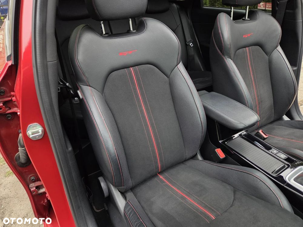 Kia Ceed 1.6 T-GDI GT DCT - 26