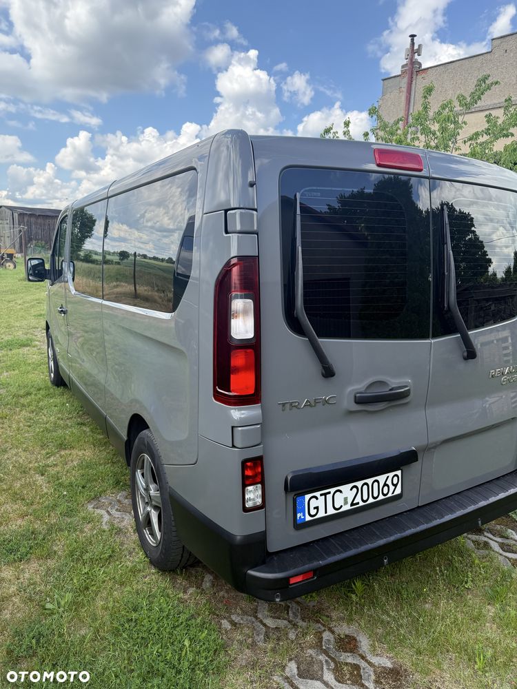 Renault Trafic - 1