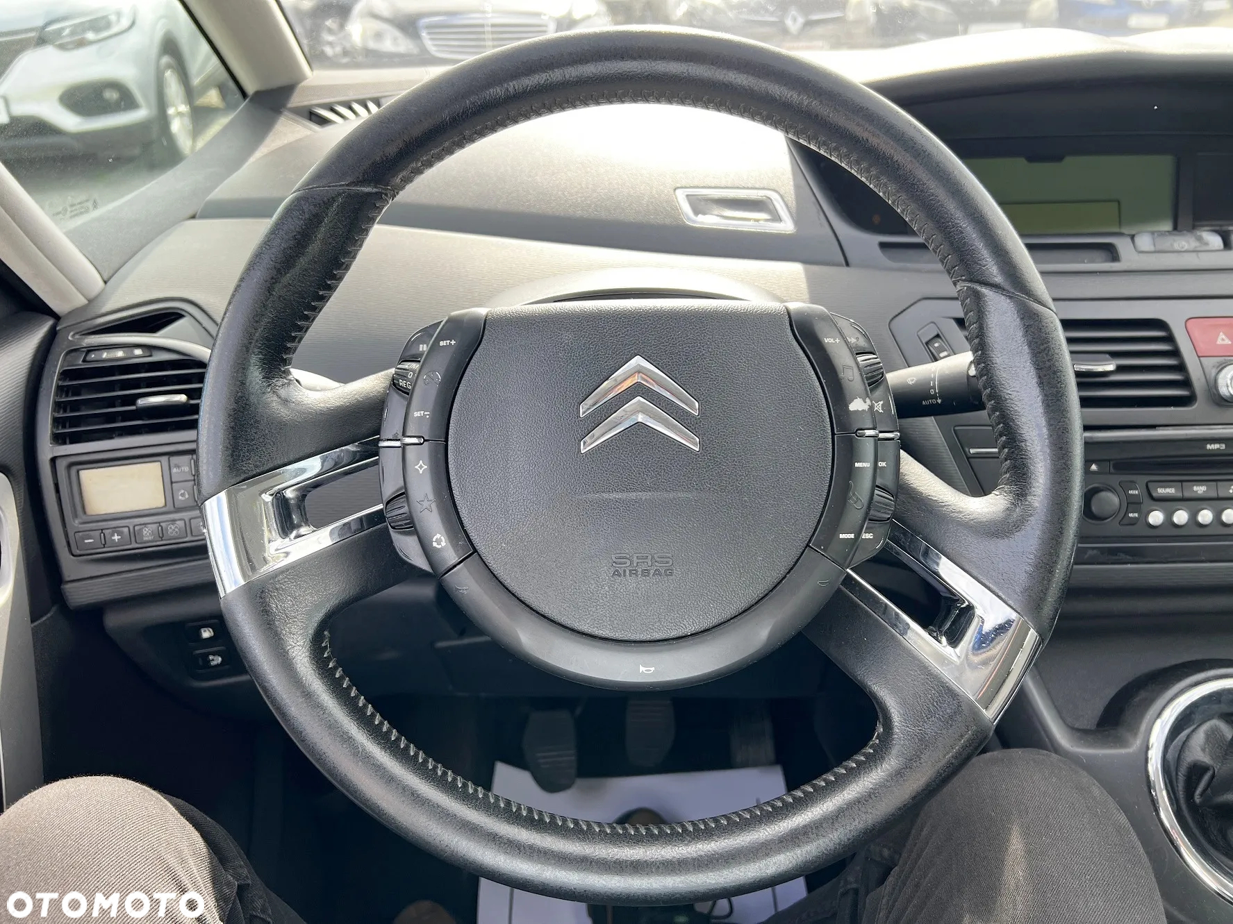 Citroën C4 Grand Picasso 1.6 HDi Equilibre - 24