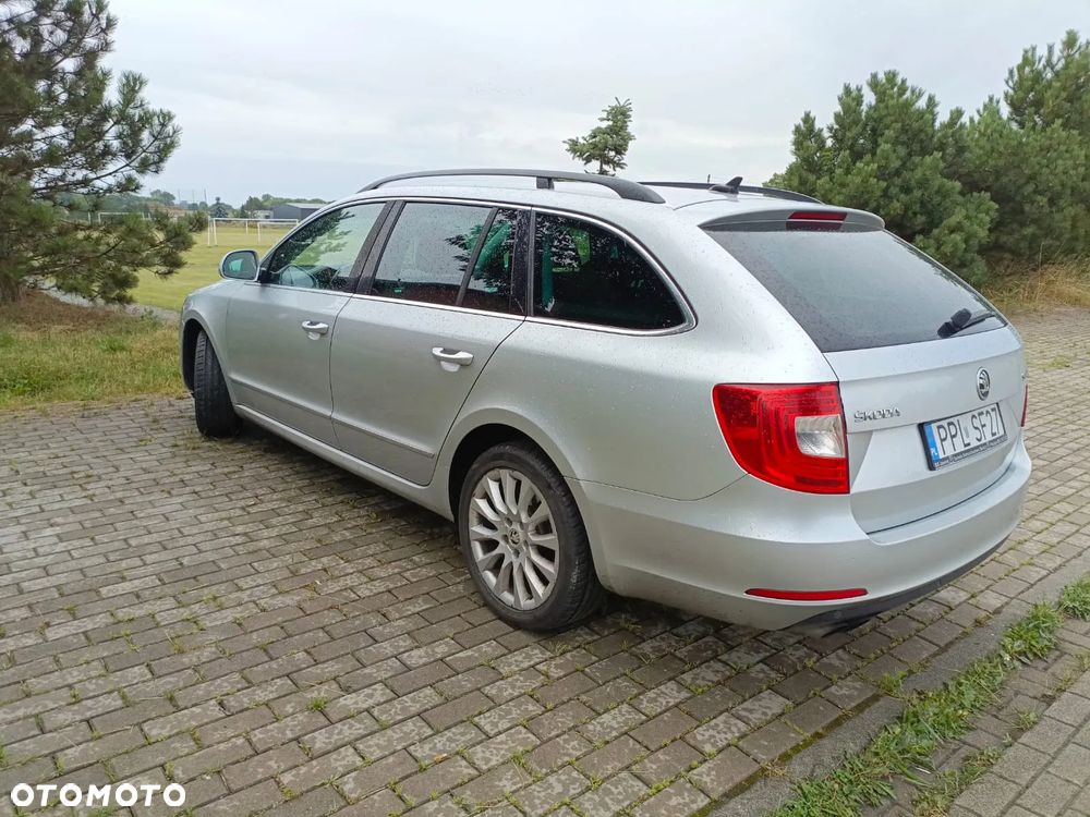 Skoda Superb 2.0 TDI Ambition DSG - 3