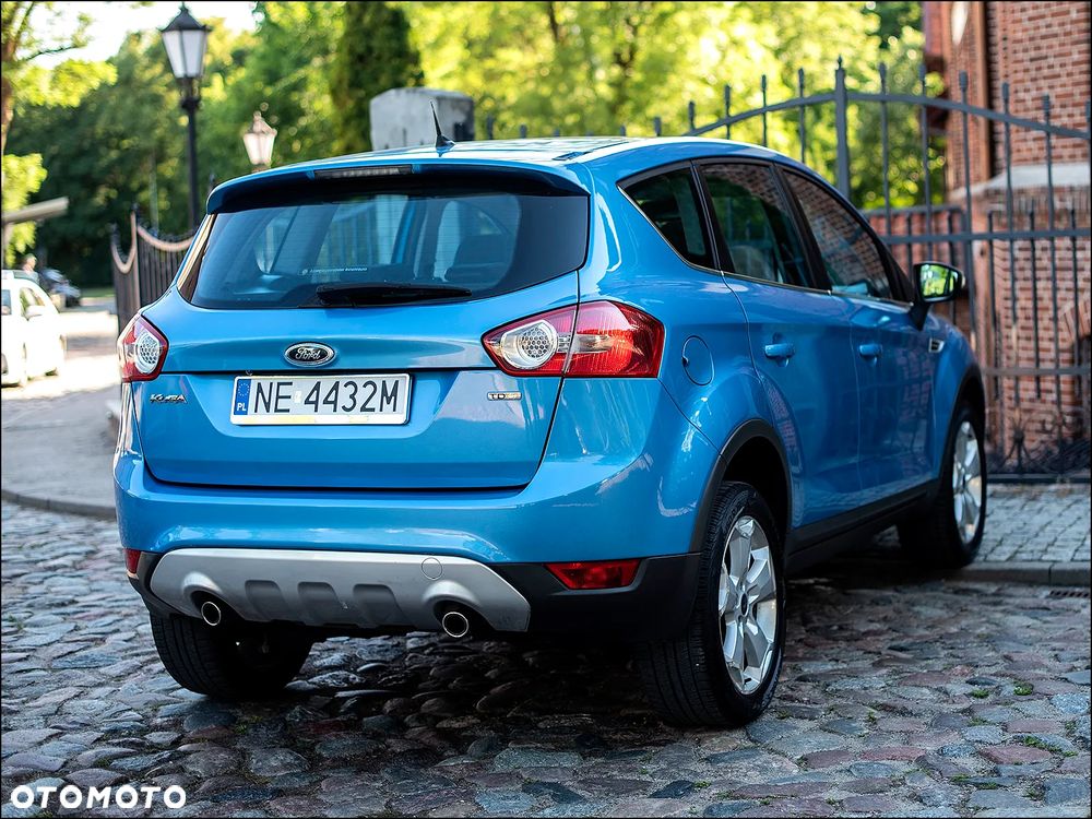 Ford Kuga - 8